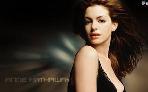 Anne Hathaway